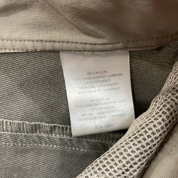 Lole Khaki Active Shorts Inseam 9" Size 8 - Picture 5 of 5